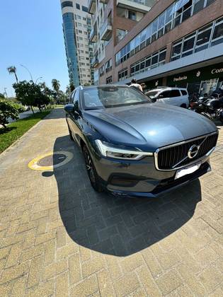 VOLVO XC60 2.0 D5 DIESEL MOMENTUM AWD GEARTRONIC VOLVO XC60 2.0 D5 DIESEL MOMENTUM AWD GEARTRONIC